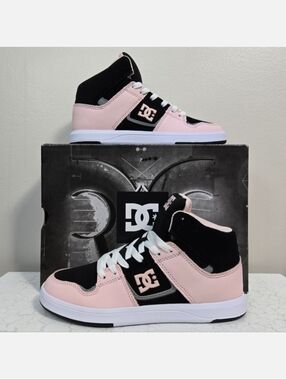 🌸 DC *KIDS* Cure Pink & Black Hi-Top Sneakers, Size 3.5* ~ NWT